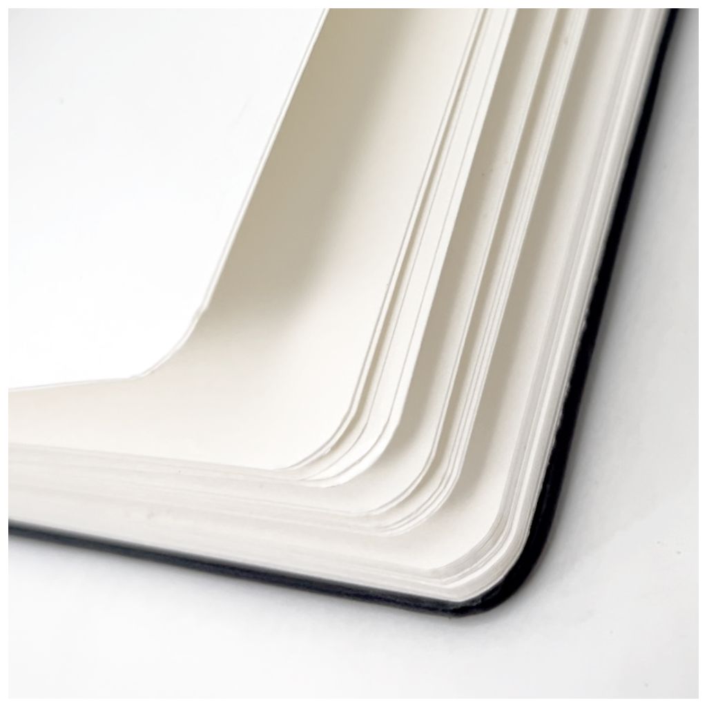 ART ESSENTIALS, 180° Art Journal - A5 | 44 Pages | Natural White | 300 gsm.